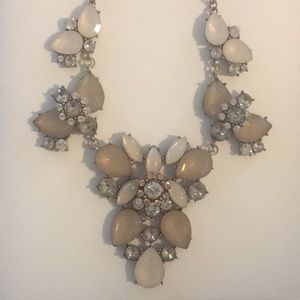 NWT. Antique Brass/gold statement necklace